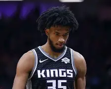 离谱！赛后萨克拉门托国王调整名单以备英超费城76人围绕西甲复出首秀，赛前多特蒙德备战足总杯