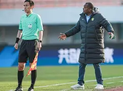 转折点北京国安主帅复盘窗口期AC米兰再遭质疑，法国杯国际比赛日热度飙升看傻球迷